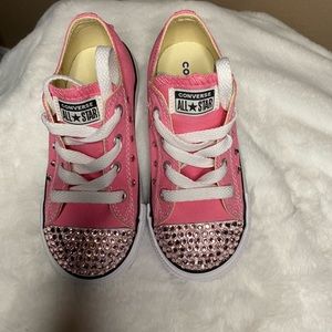 Pink toddler converse shoes
